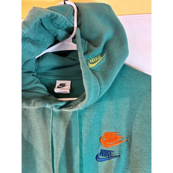 Nike Men’s Small / Women's Medium Green Fleece Hoodie Multi-Color Logo $55 - Picture 7 of 7